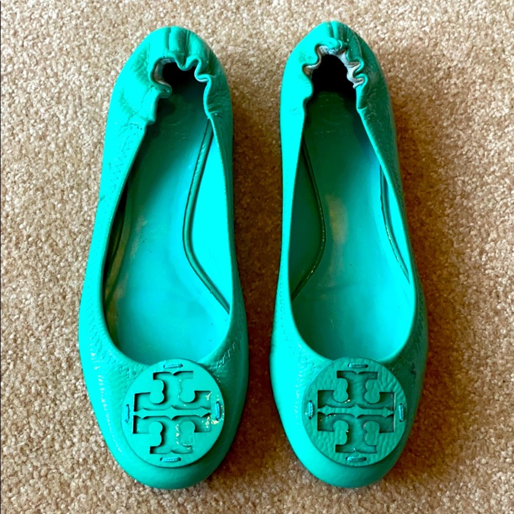 Gently worn Tory Burch size 9 flats